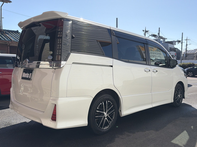 �y�O�� �E�΂ߌ��z