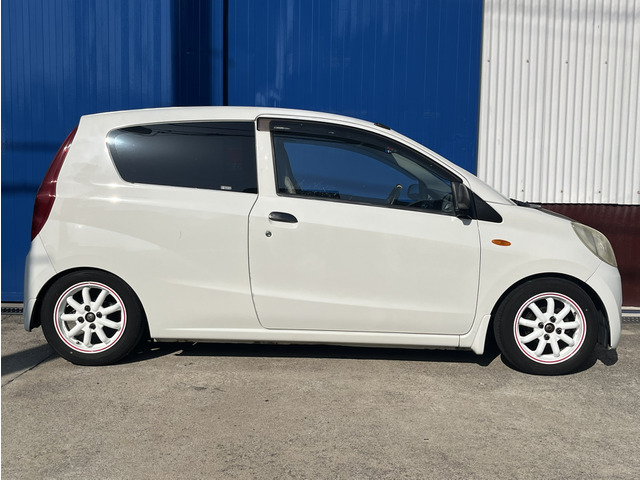 ������TEIN�̎ԍ����𓋍ڂ��Ă���܂��B�ԍ����Ԍ��Ή��Ȃ̂ŕs���R�Ȃ�����蒸���܂��B����Ă���Ȃɋ����������Ă��Ȃ��̂Ŕ����Ȃǂ��Ȃ������ł��B