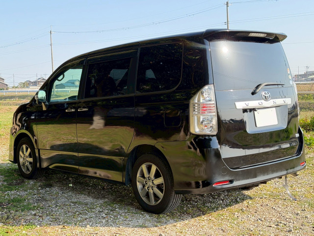 ���X�́w�ǎ��Ȃ��Ԃ��ő���������x���񋟂����Ă����������߂ɁA�ƒ���l������ő���}���ĉc�Ƃ��Ă���܂��B�����X�⌻�Ԋm�F������]�̍ۂ͎��O�ɂ��A�������肢�������܂��B