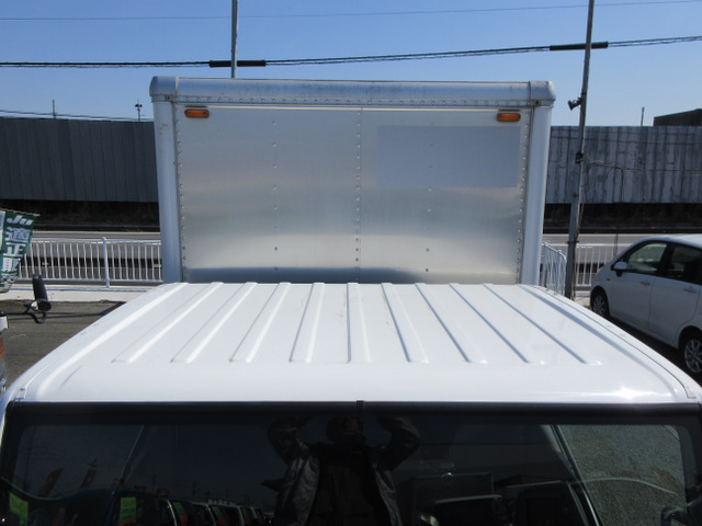 ���O���E�L���r����ł���