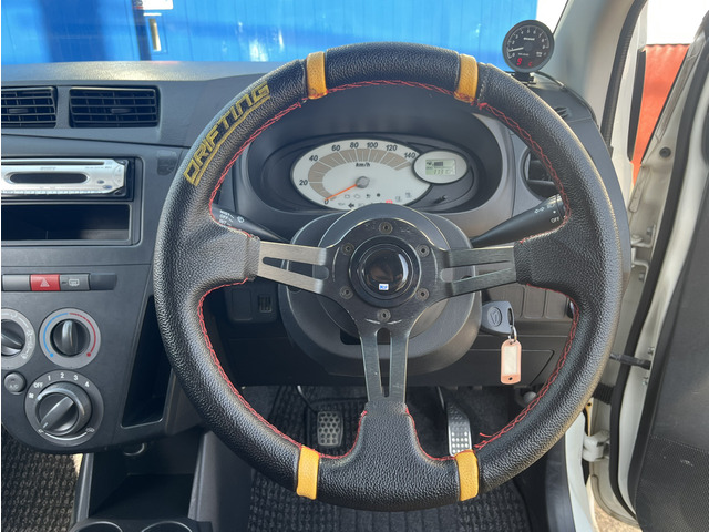 �ЊO�X�e�A�����O����������Ă���܂��B�傫�����������̂ő��쐫�������ł��B�����ڂ������������ł̃I�X�X���ł��B