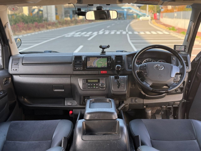 ハイエースバン3.0 スーパーGL ダークプライム ロング ディーゼル 4WD