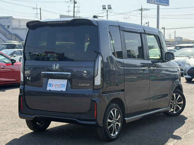 N-BOXカスタム