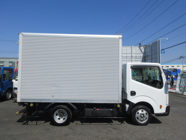 ���O���E�E�T�C�h�ł���