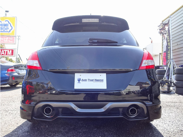 �����X�̔��ԗ��B�͎�ԉɂ������|���Ďd�オ���Ă��邽�߁A�w���M�������ăI�X�X���o���鍪���x������܂���