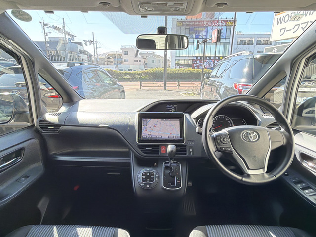 ヴォクシー2.0 ZS 煌