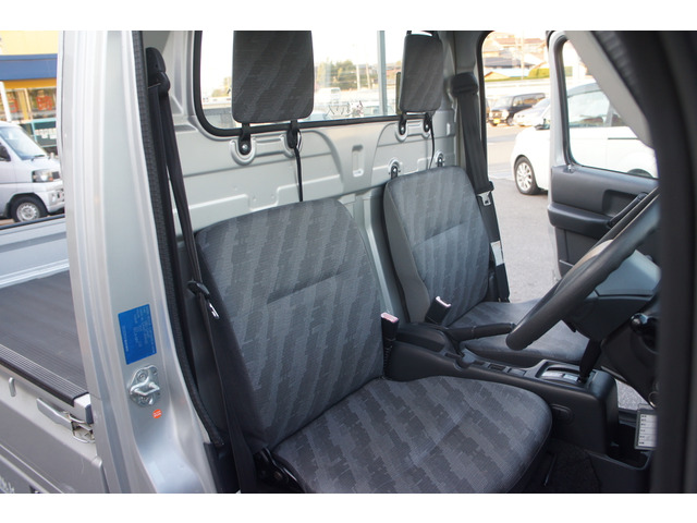 �O���d�グ�A�݂����A�j���d�グ���܂��B�����N���[�j���O �w�b�h���C�g�̉��΂ݗ��Ƃ��Ă���̖���!�[�Ԏd�グ���̒S���҂���������d�グ�����Ē����܂��B�����N�H���e�B�[!����TEL0569-84-1338