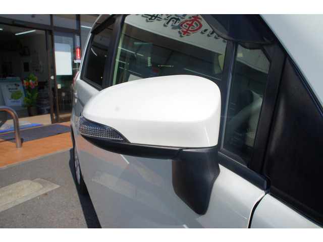 �����ԕی������k��������!�O��Z�F�A���������j�b�Z�C���a�㗝�X�����ς��肵�܂��B�ی��S����������̏ꍇ�A�g������ĕq���ɑΉ����܂��B��ԁA�����^�J�[�����p�ӂ��܂��̂ł����S���������B