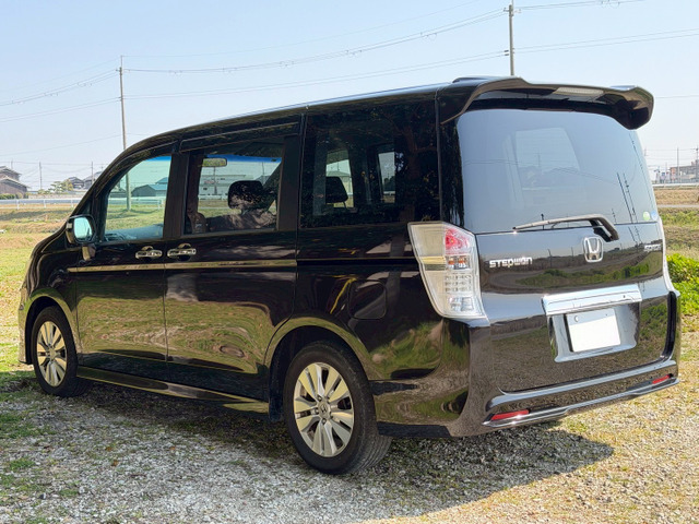 ステップワゴン2.0 スパーダ Z HDDナビ エディション