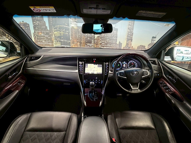 ハリアー2.5 ハイブリッド E-Four プレミアム アドバンスドパッケージ 4WD