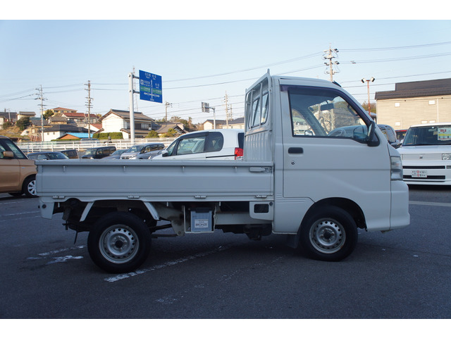 �����ԕی������k��������!�O��Z�F�A���������j�b�Z�C���a�㗝�X�����ς��肵�܂��B�ی��S����������̏ꍇ�A�g������ĕq���ɑΉ����܂��B��ԁA�����^�J�[�����p�ӂ��܂��̂ł����S���������B