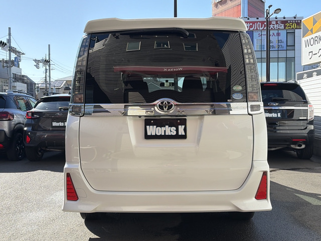 ヴォクシー2.0 ZS 煌