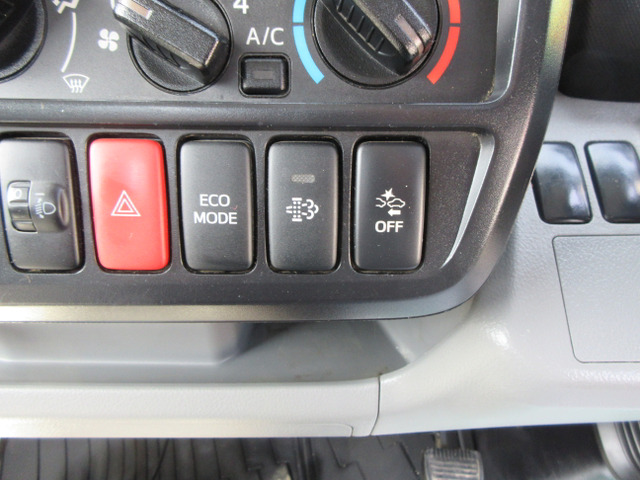 ���Փ˔�Q�y���u���[�L�t���ł���