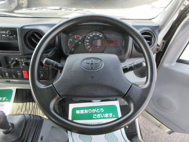 �������E�n���h�����ł���D�ȃG�A�o�b�O�t���ł���