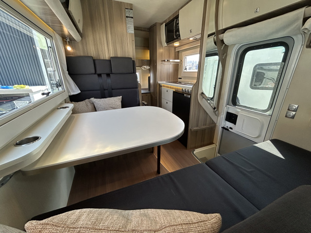 �������A�@�\���A�g�p�l���ǂ������Ă�����������������L�����s���O�J�[�ł�!