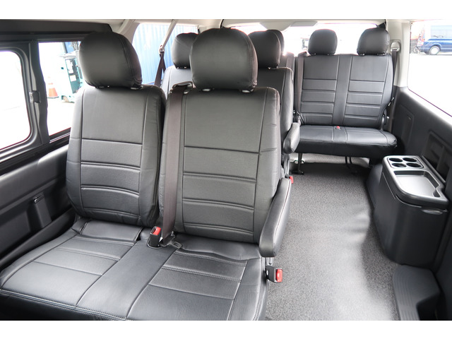 10�l���ōL�X!�������n�C�G�[�X���S�����ɗ��s�ɂ��d���ɑ劈��ł���