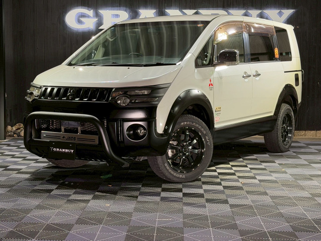 デリカD：5（三菱）2.4 G プレミアム 4WD 中古車画像