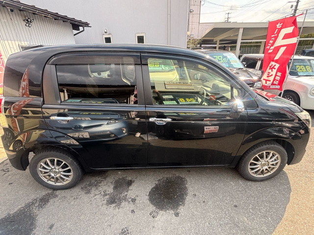 ����26�N�g���^ �X�y�C�h!���s����109,662km�A�Ԍ���9�N11���܂ŗL���ł��B�l�C�̃u���b�N�A�i�rTV�A�o�b�N�J�����ABluetooth�𓋍ڂ��Ă��܂�!