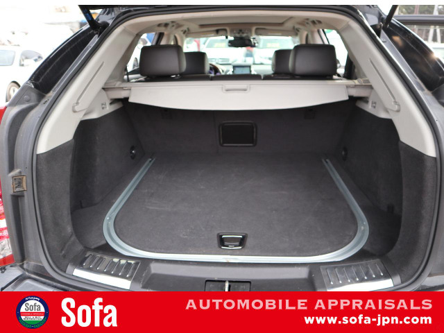 ラゲッジスペース