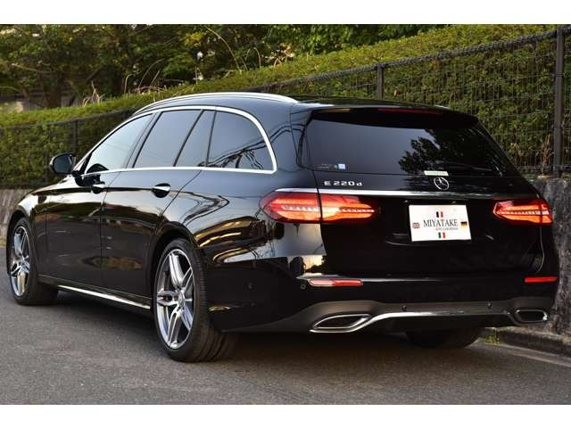 EクラスワゴンE220d アバンギャルド スポーツ