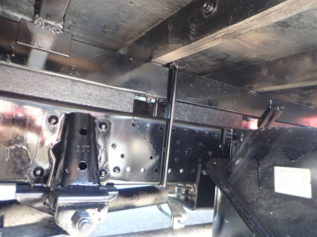 �V���[�V�E�����ɁA�T�r�╅�H�͌����܂���B