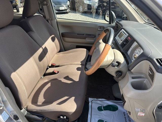 �I�u���t���̃x���`�V�[�g��