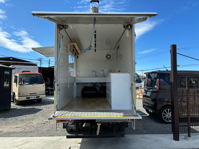 タイタンダッシュ