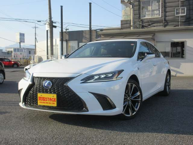 ES300h Fスポーツ