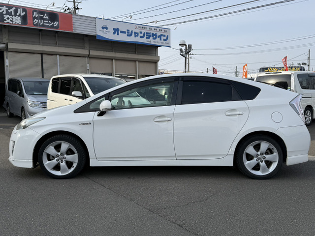 プリウス1.8 S ツーリングセレクション