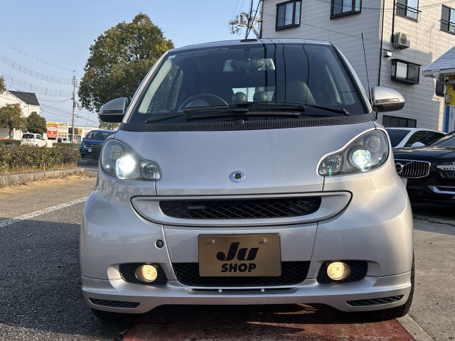 スマートフォーツーカブリオブラバス エクスクルーシブ