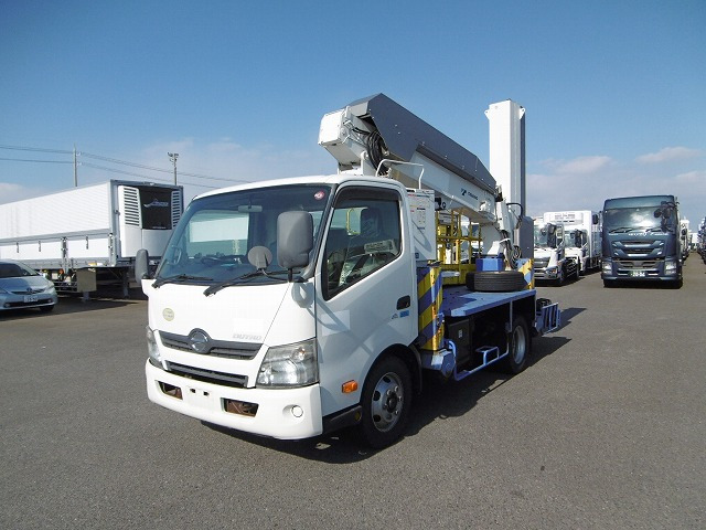 �f���g��(���Y�Ԃ��̑�) �����_�� ������Ǝ� ���Îԉ摜