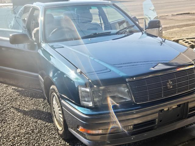 クラウン2.5 ロイヤルサルーン Four 4WD