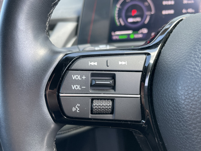 �X�e�A�����O�X�C�b�`�ő��s���̑�����ȒP�ɍs���܂�!