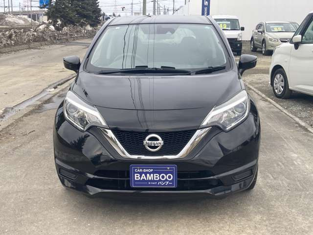 ノート1.2 X FOUR 4WD