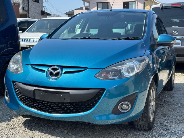 デミオ1.3 13 スカイアクティブ