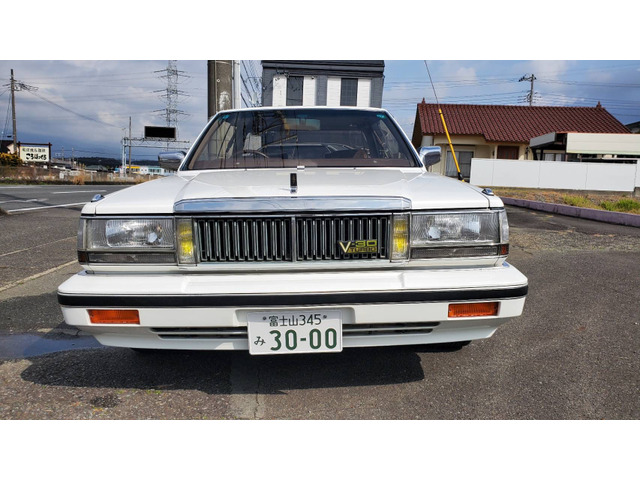 セドリック3.0 V30ターボブロアム VIP Cタイプ