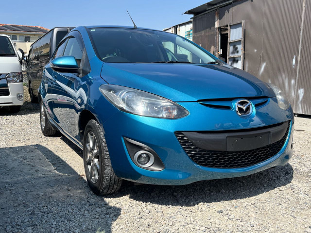 デミオ1.3 13 スカイアクティブ