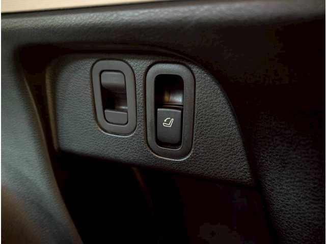 �������A�������N���[�j���O�ς݂ł�!