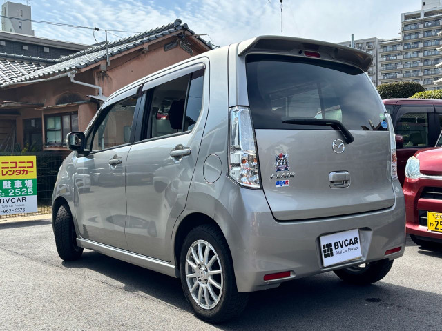 ★お子様連れOK★お子様連れのお客様も安心してお越しください!当店商談スペースには、プレイスペースもご用意しておりますので、ごゆっくりお車を見てご相談にものらせていただきます!