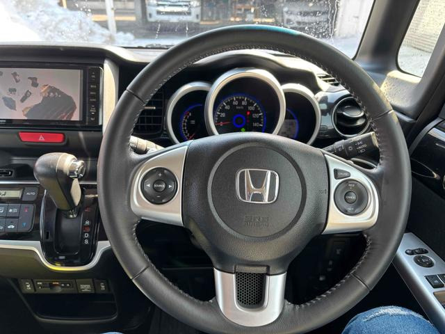 N-BOXカスタムG ターボ SSパッケージ 4WD