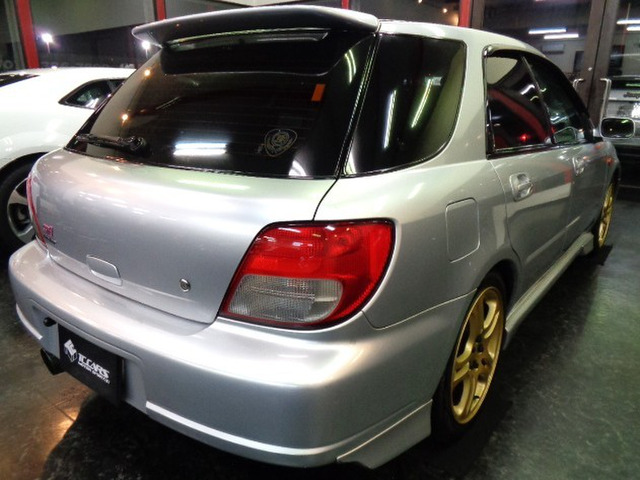 EJ20BOXER�^�[�{�G���W��&6MT�~�b�V����4WD&�X�e���}�t���[&STI��p�T�X&STI�^���[�o�[&SUBARU�Ό��L�����p�[&�ǉ����[�^�[&MOMO�X�e�A�����O���^�C�~���O�x���g�����ς�