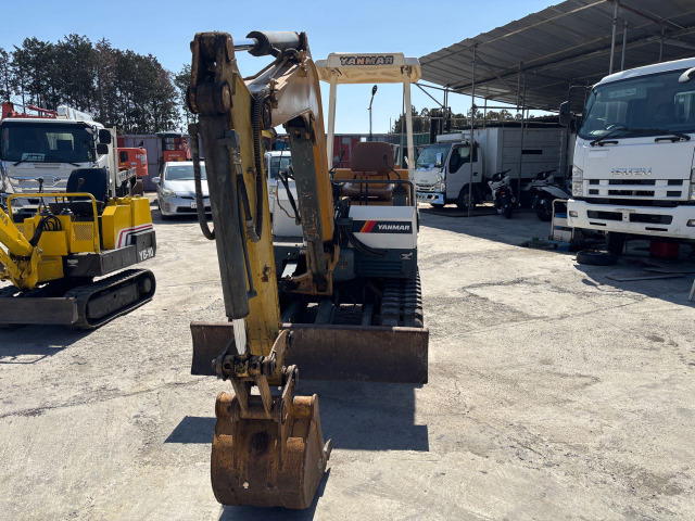 ヤンマー油圧ショベル