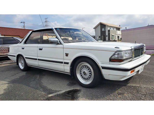 セドリック3.0 V30ターボブロアム VIP Cタイプ