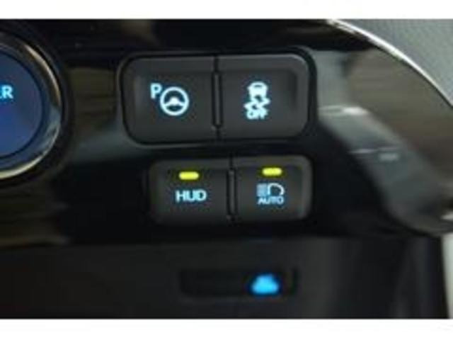 プリウス1.8 A プレミアム ツーリングセレクション