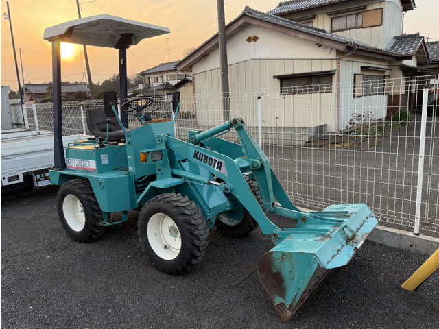 クボタホイールローダー