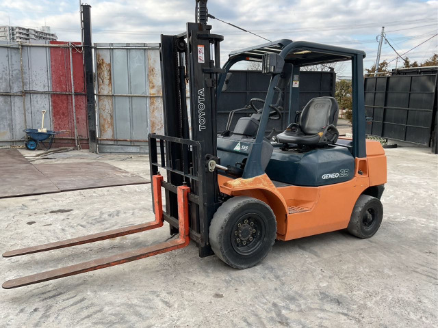 トヨタL&amp;Fエンジンフォークリフト