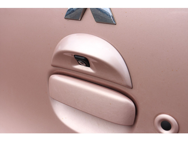 �I�[�g�}��CVT�ł��̂ŕϑ��V���b�N���Ȃ��R����悢�ł��B