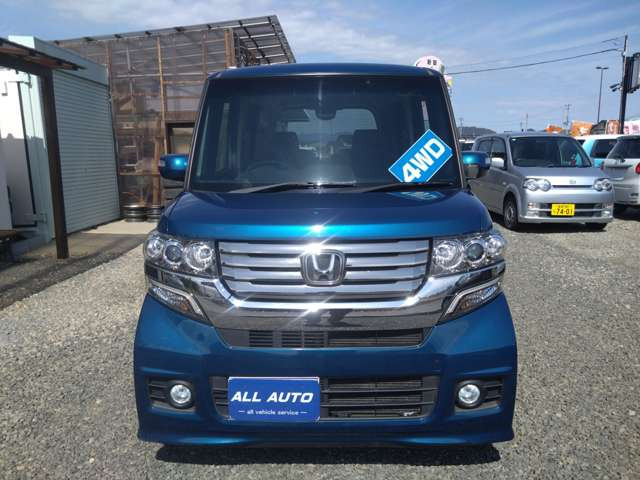 N-BOXカスタムG Lパッケージ 4WD