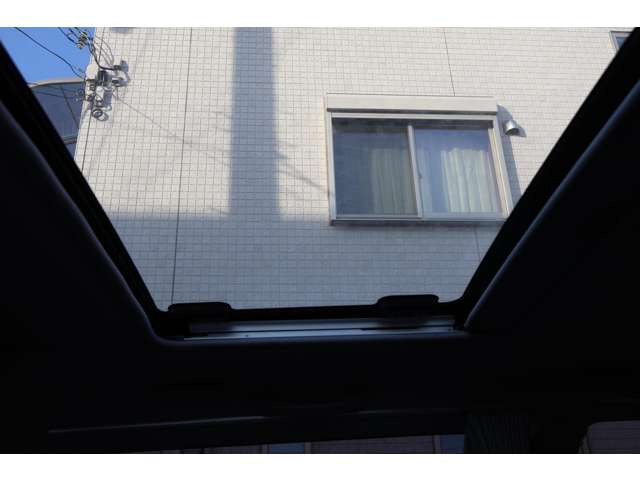 デリカスぺースギア2.8 エクシード ツインサンルーフ ディーゼル 4WD