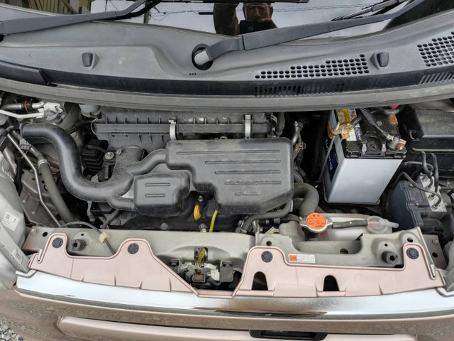 オイル、冷却水、ATオイル確認済の車両です